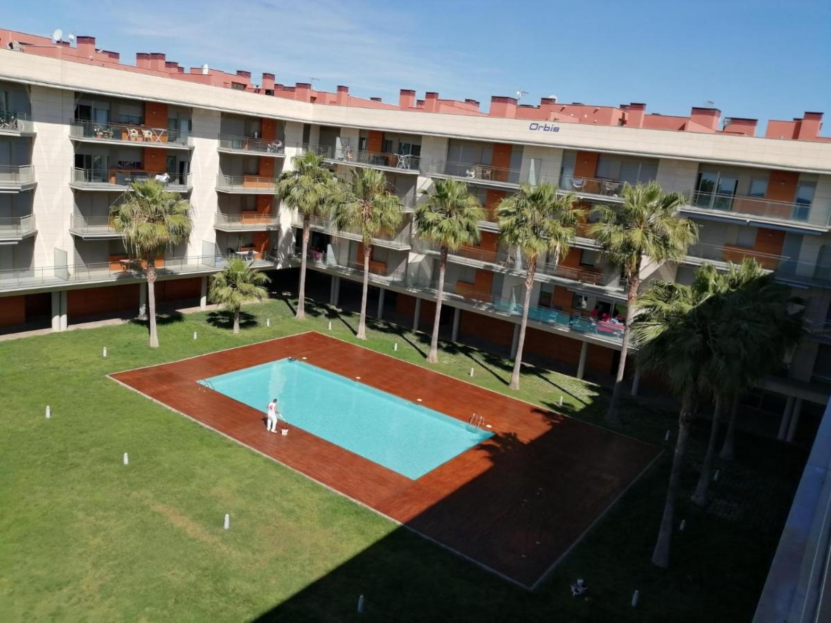 Apartamento Playa Esquirol カンブリルス エクステリア 写真